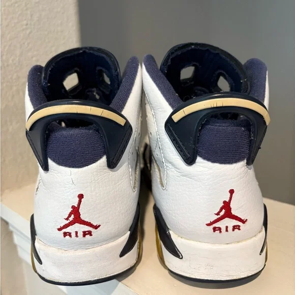 Nike Air Jordan VI 6 Retro 2012 Olympic White Navy Blue 384665-130 Size 5.5Y - Picture 6 of 9